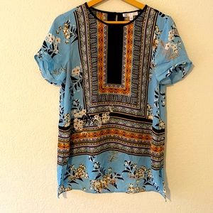 Small flowy top